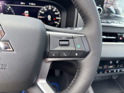 2025 Mitsubishi Outlander PHEV SEL