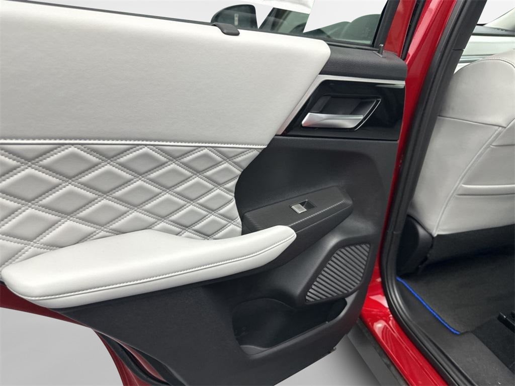 2025 Mitsubishi Outlander PHEV SEL