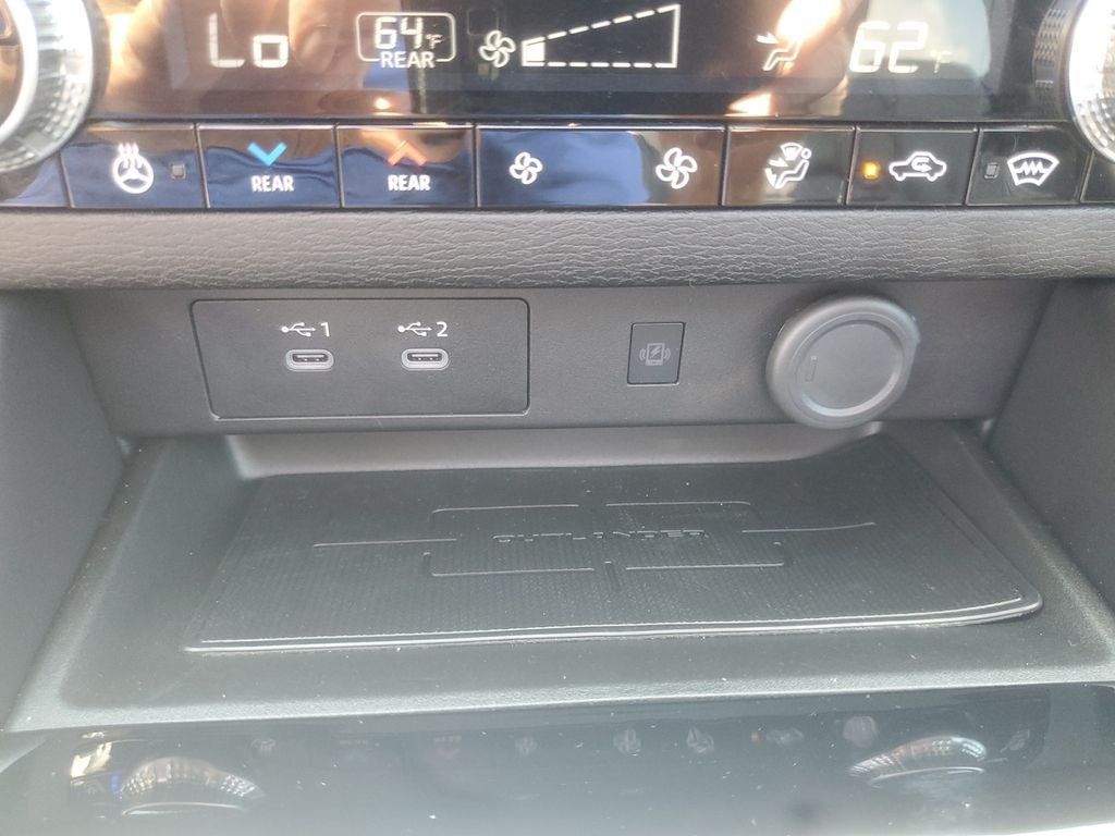2026 Mitsubishi Outlander PHEV SEL Black Edition