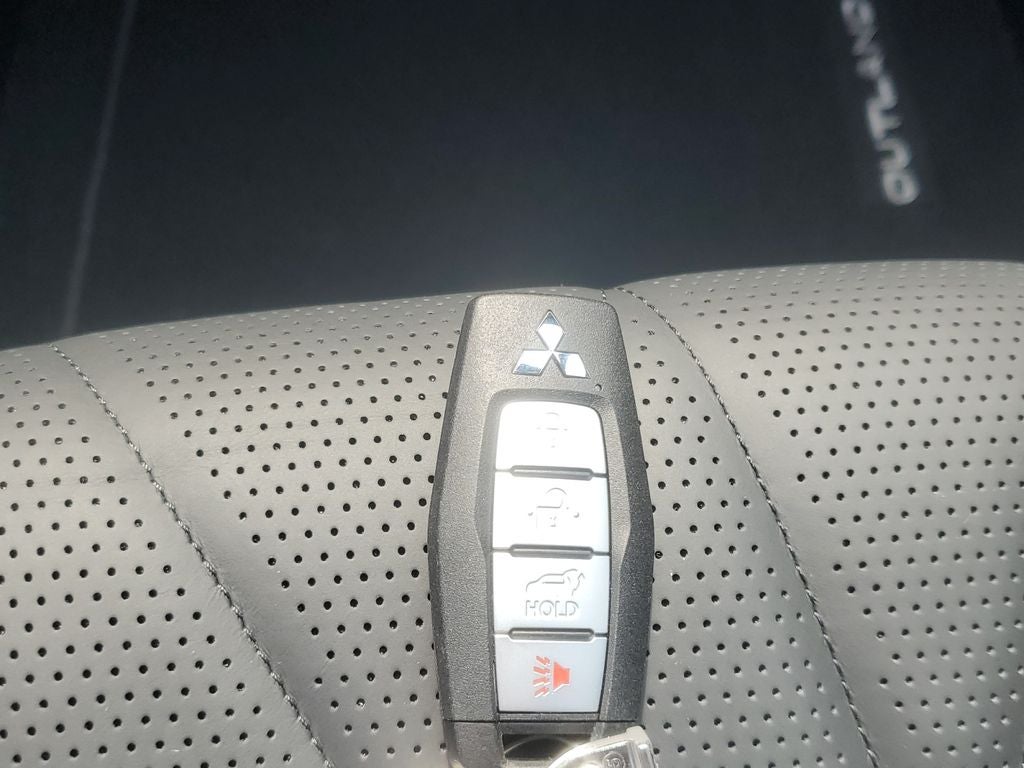 2026 Mitsubishi Outlander PHEV SEL Black Edition