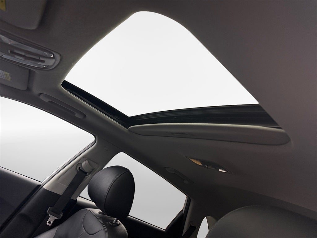 2017 Kia Niro Touring