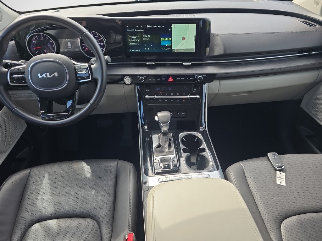 2024 Kia Carnival EX