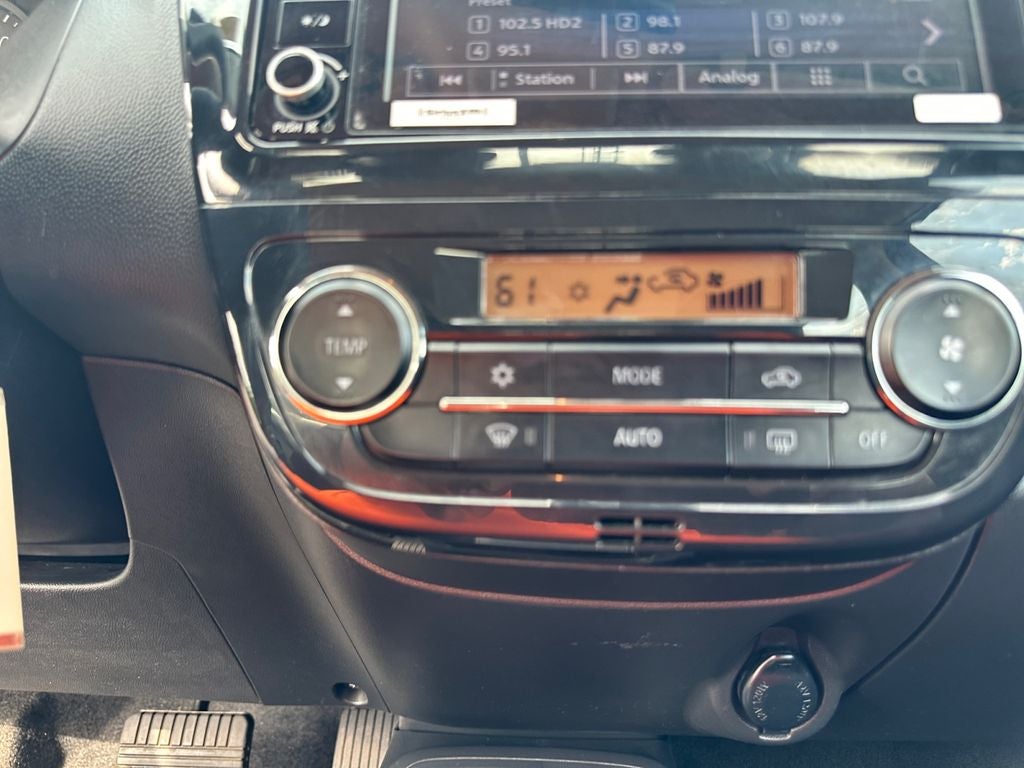 2024 Mitsubishi Mirage ES