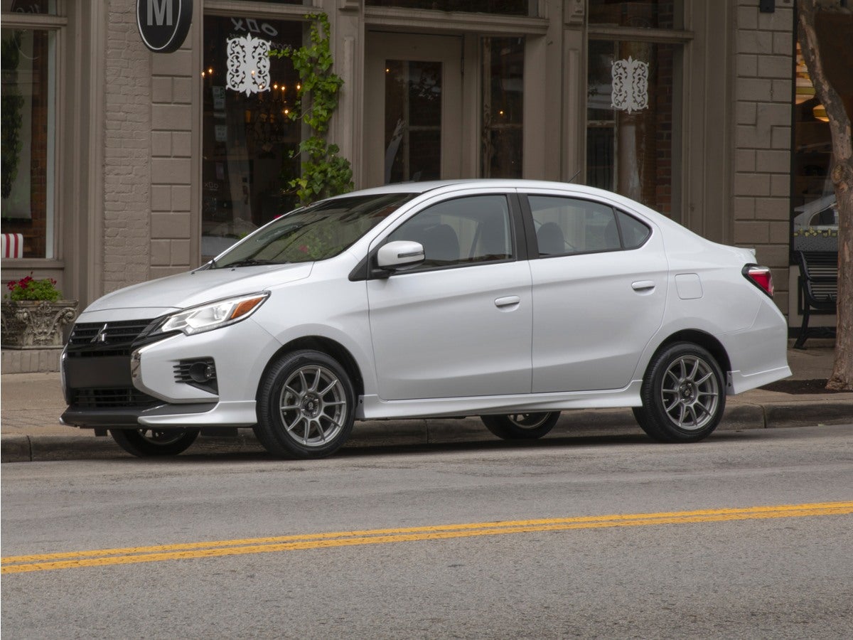 2024 Mitsubishi Mirage ES CVT's photo