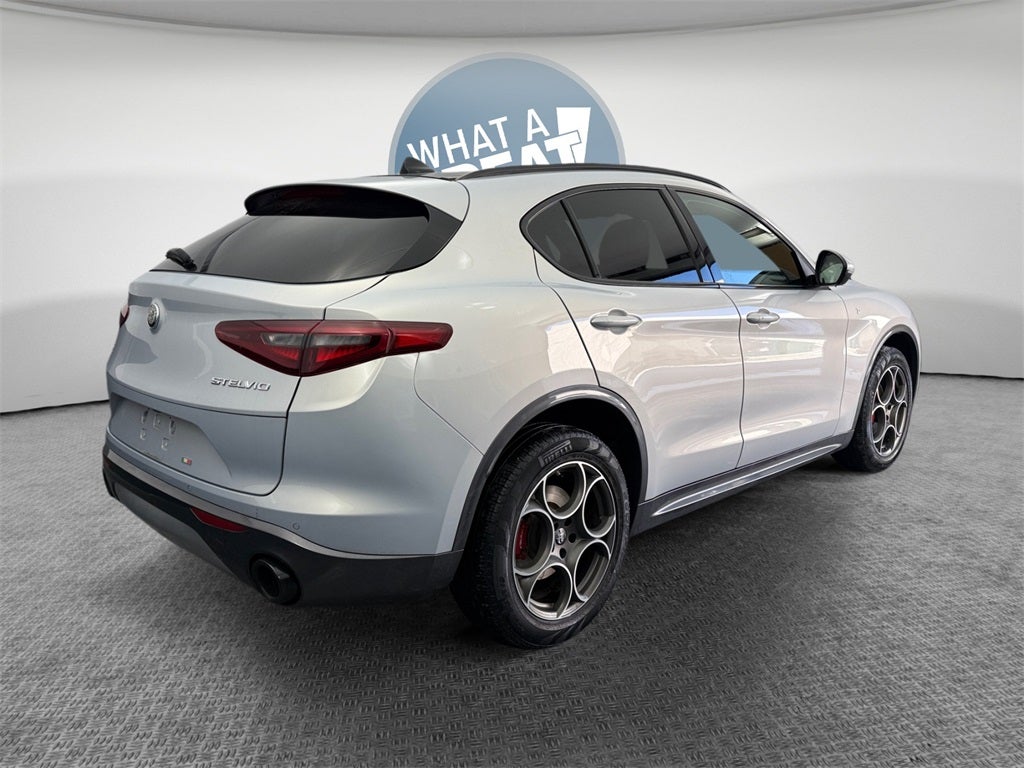 2023 Alfa Romeo Stelvio Ti