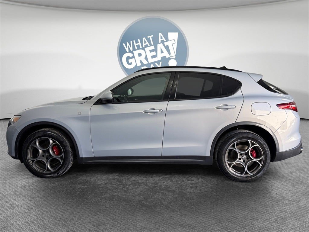 2023 Alfa Romeo Stelvio Ti