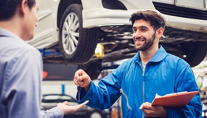service technician greeting customer img